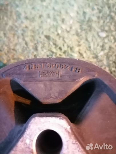 Опора двигателя (подушка двс) 4N516P082 Volvo S40
