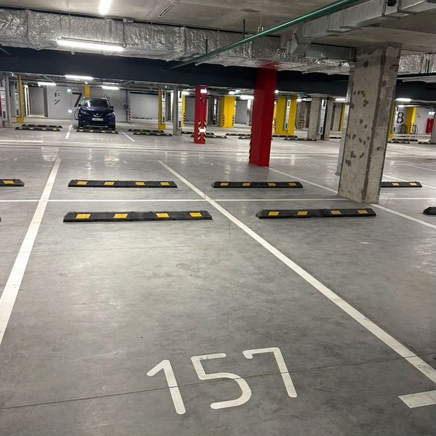 Машиноместо, 13 м²