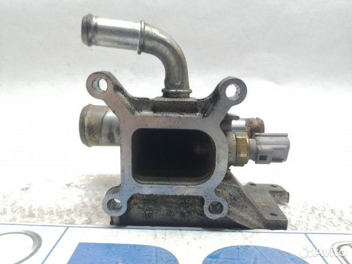 Фланец Ford Focus 2 хетчбек 1.8 2011