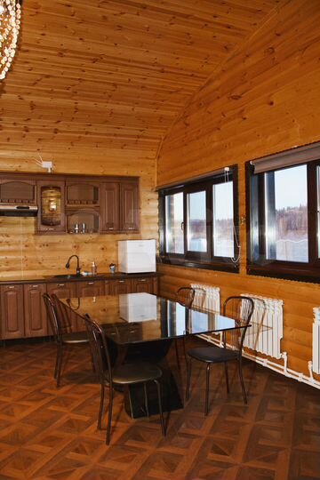 Дом 45 м² на участке 100 сот.