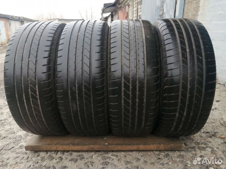 Goodyear EfficientGrip 205/50 R17