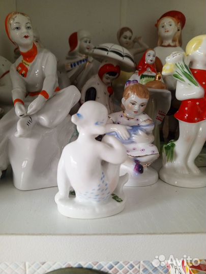Фарфоровые статуэтки СССР девочка с апельсином