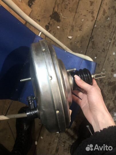 Вакуумный усилитель тормозов приора