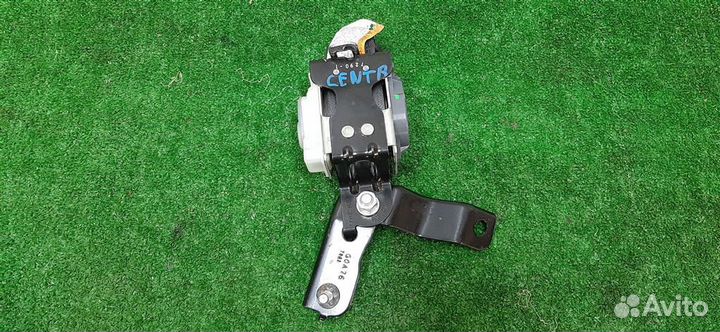 Ремень безопасности задний средний Subaru Legacy