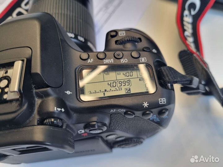 Canon EOS 80D + Canon EF 50 mm f/1.8 STM