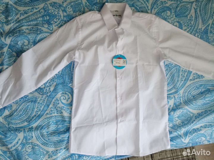 Рубашка белая новая