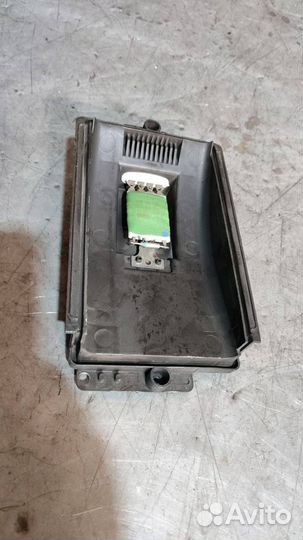 Сопротивление печки Volkswagen Bora 1998