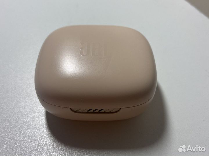 Беспроводные наушники jbl live pro tws+