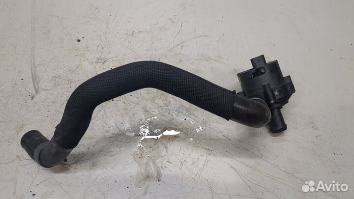 Насос водяной Volkswagen Tiguan, 2020