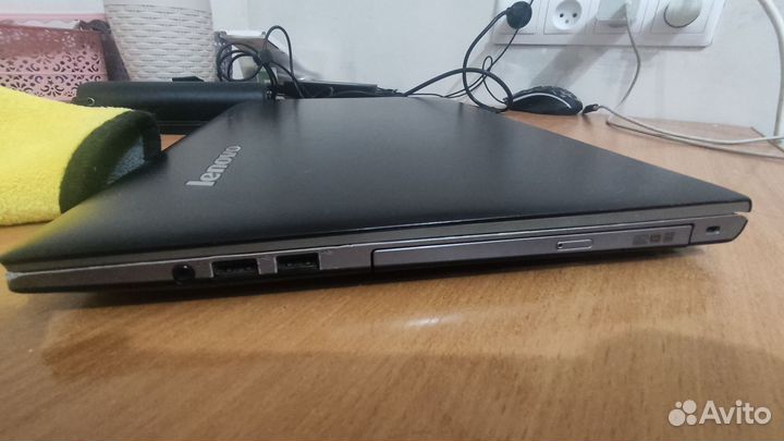 Lenovo z500