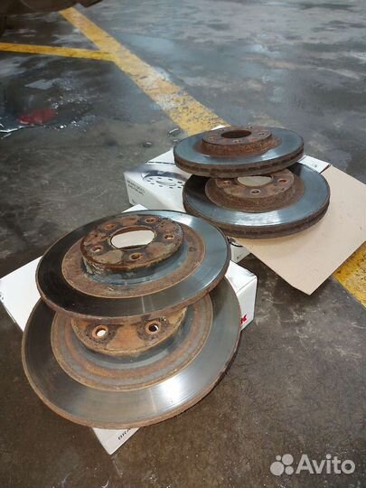 Тормозные диски на mitsubishi outlander 3