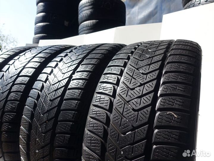 Pirelli Scorpion Winter 235/55 R20
