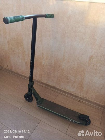 Трюковой самокат с лыжами Yezz WOW 3.0 Pro