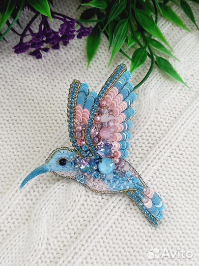 Брошь Колибри