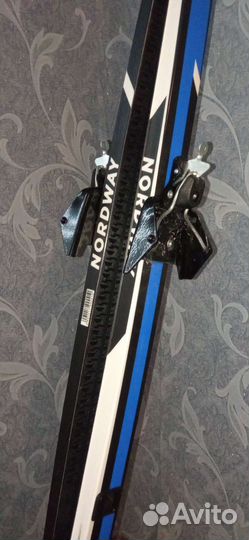 Беговые лыжи