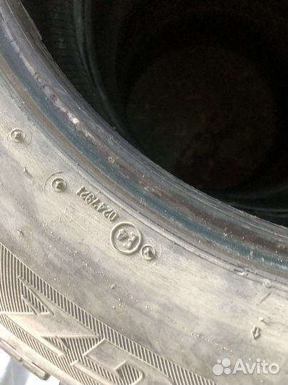 Bridgestone Blizzak Revo GZ 205/60 R17 96S