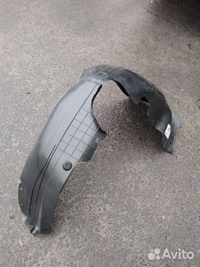 Hyundai Solaris 2 подкрылок, локер