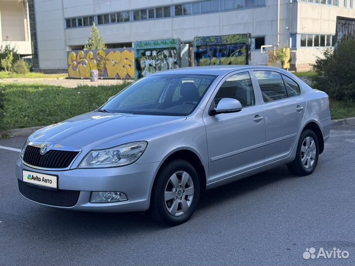 Skoda Octavia 1.6 AT, 2012, 102 992 км