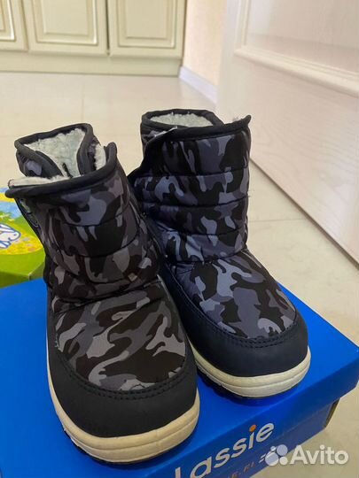 Кроссовки Nike 24 р