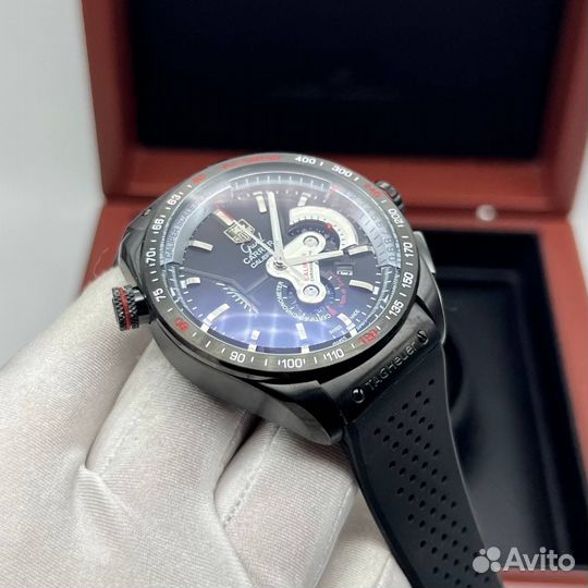 Часы Tag Heuer carrera