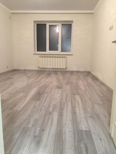 6-к. квартира, 45 м², 1/6 эт.