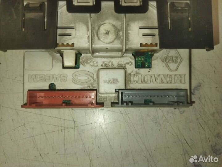 Дисплей информационный Renault Symbol