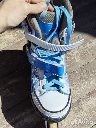 Роликовые коньки