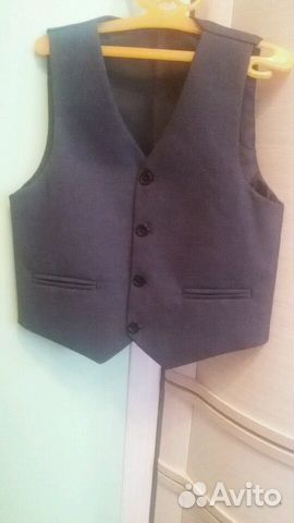 Жилетка для мальчика р. 104