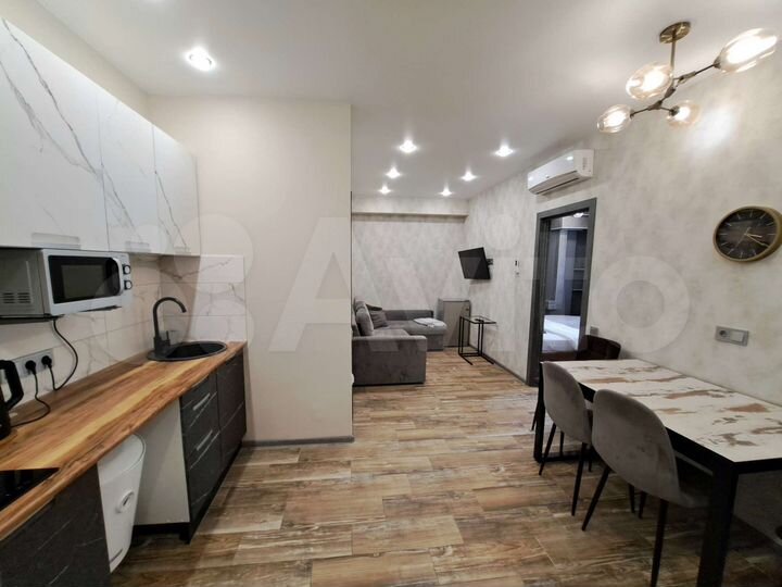 2-к. квартира, 43 м², 1/5 эт.