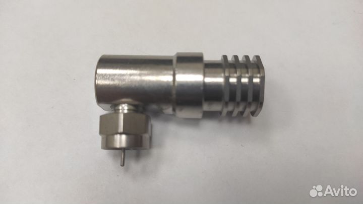 Разъем угловой обжимной для кабеля RG-11