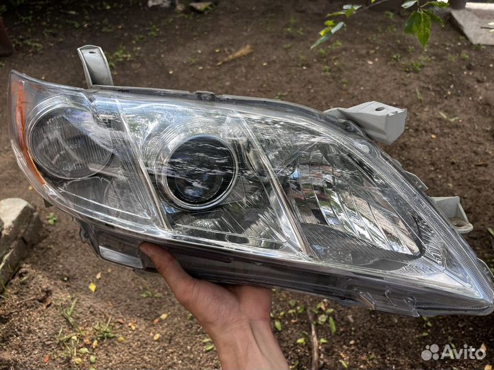 Фара toyota camry