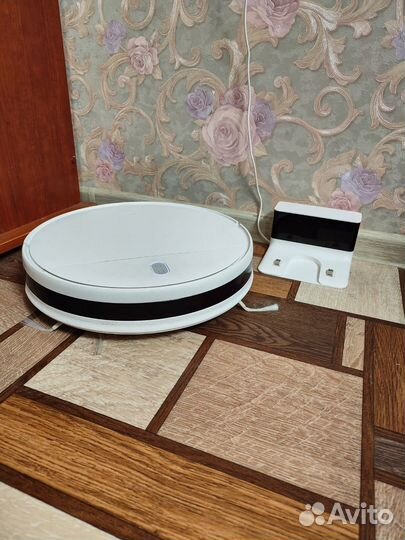 Робот пылесос xiaomi mi robot vacuum mop essential
