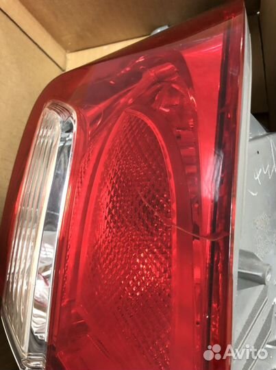 Toyota Camry 5поколение фонарь в правое заднее кры