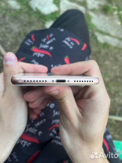 Apple iPhone 8 plus 64gb
