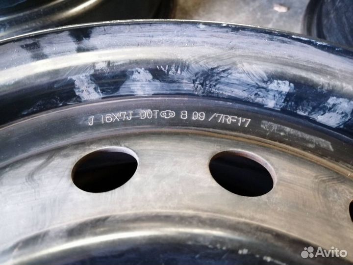 Комплект штампованных дисков R16x7 5x114.3