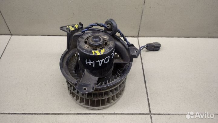 Моторчик отопителя Voyager/Caravan 1996-2001