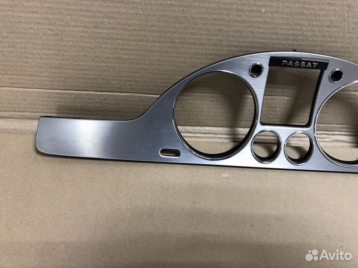 Накладка на щиток приборов Passat VW Passat B6