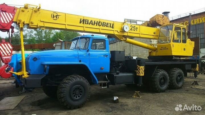 Автокрановщик 25т