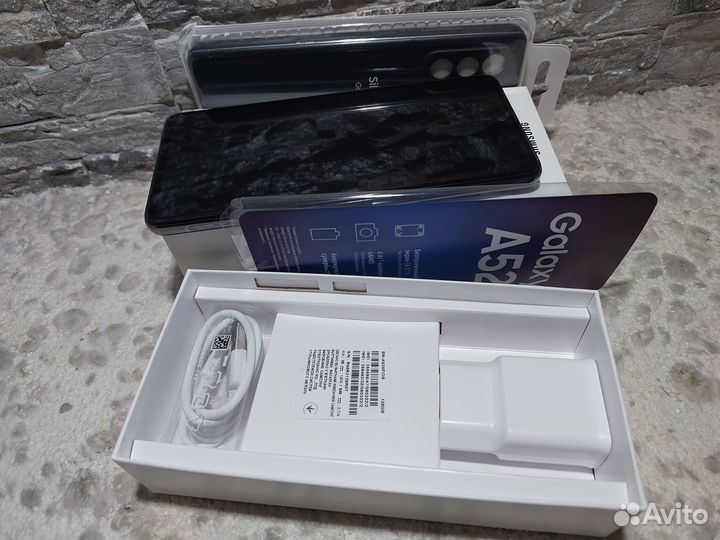 Samsung Galaxy A52