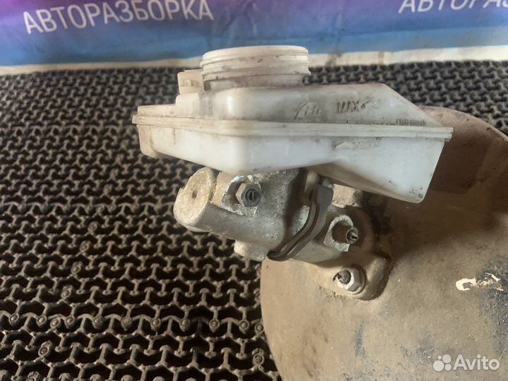Усилитель тормозов вакуумный Peugeot 206