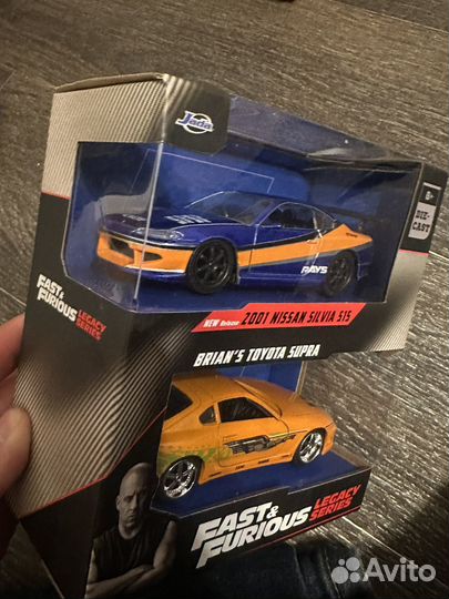 Модель автомобиля 1:32 jada nissan toyota