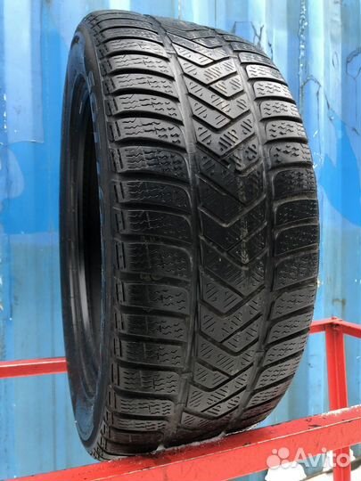 Pirelli Winter Sottozero 3 235/50 R18 101V