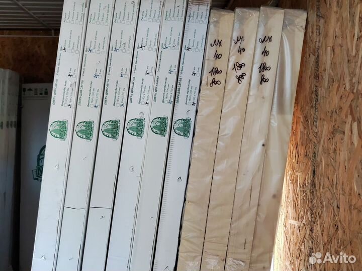 Дверь в баню стекло, дерево