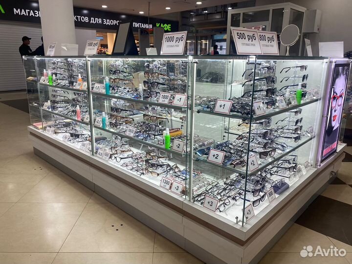Продавец оптики с ежедневной оплатой.ТЦ Columbus
