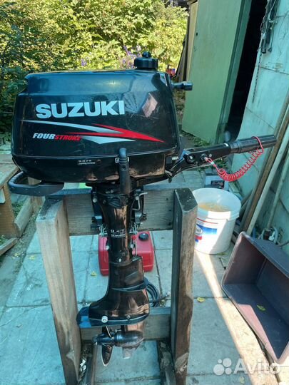 Лодочный мотор Suzuki Df5 и пвх лодка
