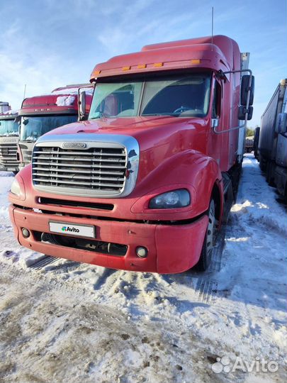 Freightliner Columbia, 2002