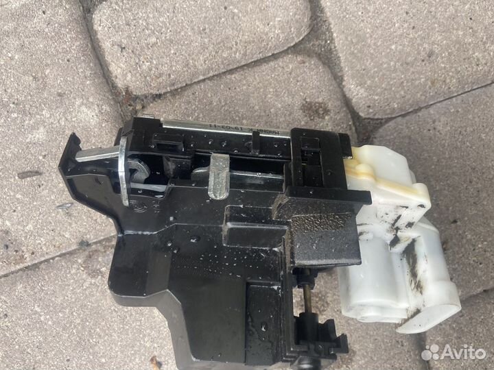 Замок передний левый Fiat doblo 223