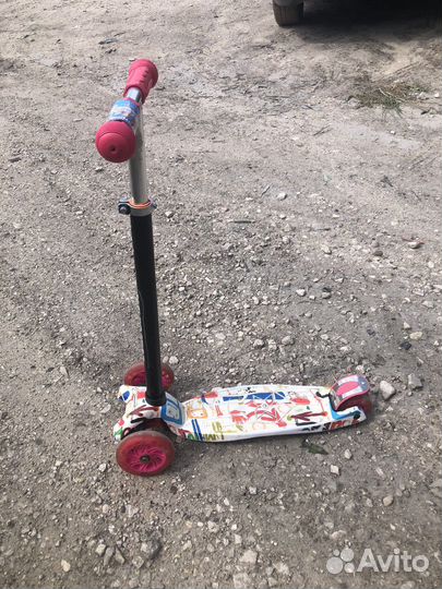 Самокат детский трехколесный