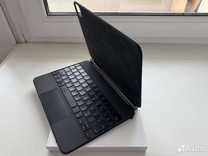 Apple Magic KeyBoard для iPad Pro 11 и Air 10.5