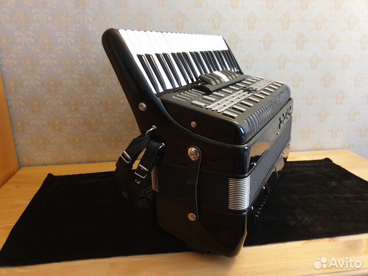 Аккордеон Тула А-2. Размер 4/4. Видео